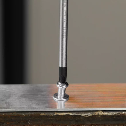 Отвертка, PH2х100 мм, S2, 3к рукоятка Denzel 121787 купить в Ноябрьске