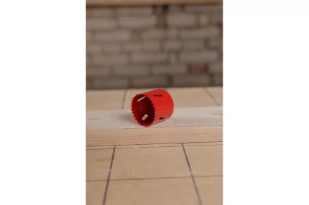 Коронка биметаллическая HAMMER Ф51х38мм 5/8&quot; BiMETALL (224-010) купить в Ноябрьске