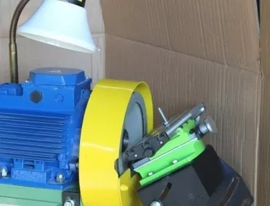 Настольный точильно-шлифовальный станок ТШ - 1М купить в Ноябрьске