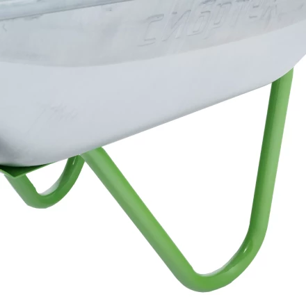 Тачка садовая Сибртех 689135, 2-х колесная, грузоподъемность 120 кг, объем 65 л купить в Ноябрьске