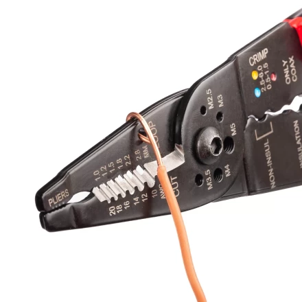 Многофункциональный стриппер КВТ WS-01F для снятия изоляции с проводов 0.5–4.0 мм (101541) купить в Ноябрьске