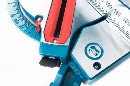 Пила торцовочная Кратон &quot;Зверь машина&quot; MS-1200/210М 4 01 07 026 купить в Ноябрьске