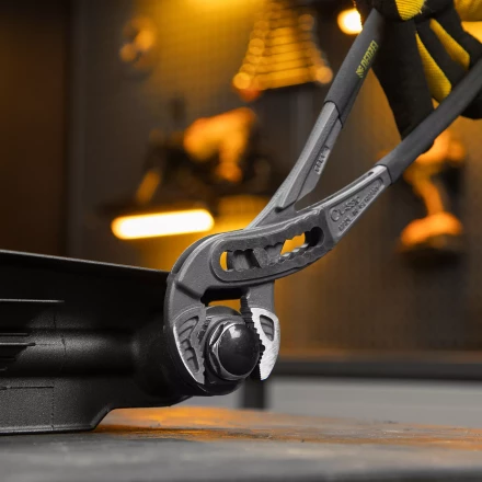 Клещи переставные Denzel 17903, обливные рукоятки, 300 мм купить в Ноябрьске