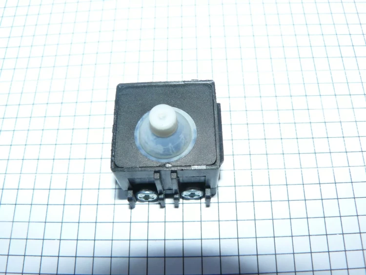 Выключатель SF125 7(7)A 5E4 V000-003-302 купить в Ноябрьске