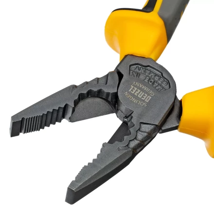 Плоскогубцы комбинированные 205 мм Denzel 17082, трехкомпонентные рукоятки купить в Ноябрьске