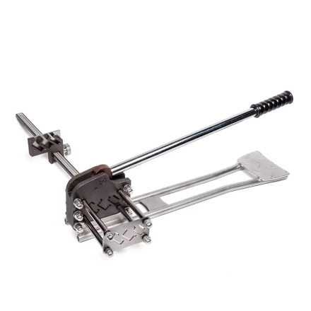 Инструмент для резки DIN-реек КВТ ДР-04 (под ТН 35-7.5, ТН 35-15, G 32-15) (89396) купить в Ноябрьске