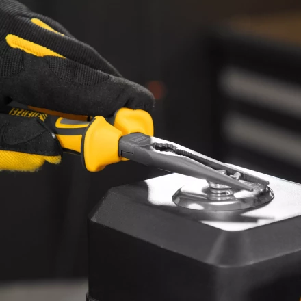 Длинногубцы прямые 205 мм Denzel 17302, трехкомпонентные рукоятки купить в Ноябрьске