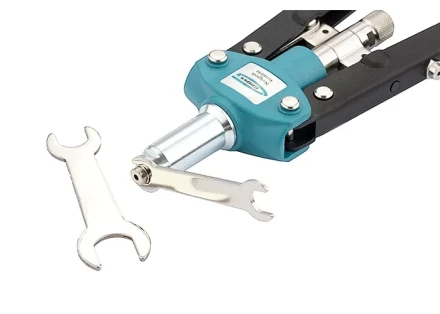 Заклепочник двуручный 420 мм, двухкомпонентные рукоятки, для заклепок 2.4-3.2-4.0-4.8 GROSS 40407 купить в Ноябрьске