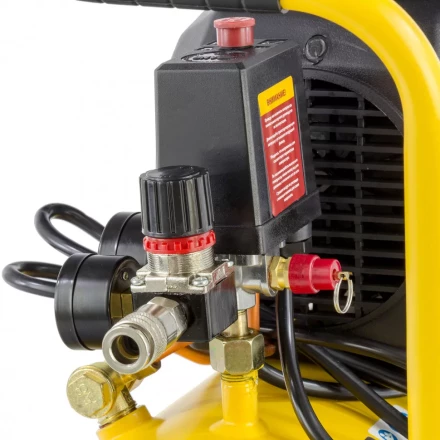 Компрессор воздушный Denzel DK1800/50 Х-PRO 58068 купить в Ноябрьске