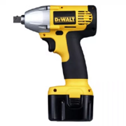 Дрель-винтоверт аккумуляторная DeWalt DW 053 К2 купить в Ноябрьске