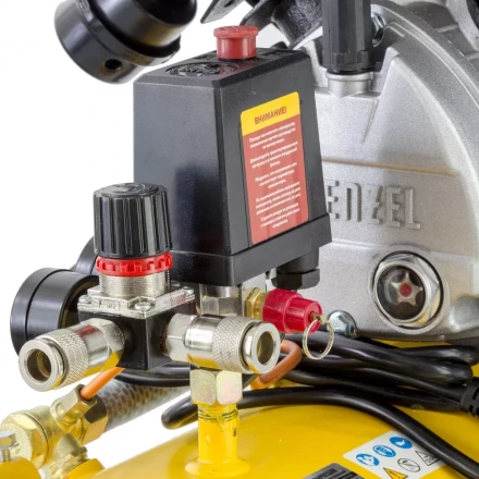 Компрессор воздушный Denzel DKV2200/50 Х-PRO 58083 купить в Ноябрьске