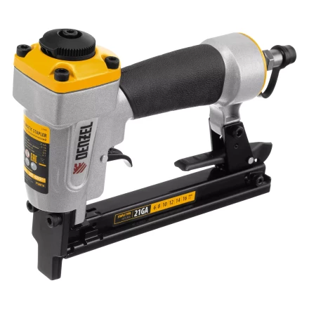 Степлер пневматический Denzel  PS8016 для прямоугольных скоб 21GA от 6 до 16 мм 57400 купить в Ноябрьске
