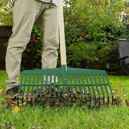 Грабли веерные пластиковые Сибртех, 420 мм, 22 плоских зуба, без черенка, Россия, 617055 купить в Ноябрьске