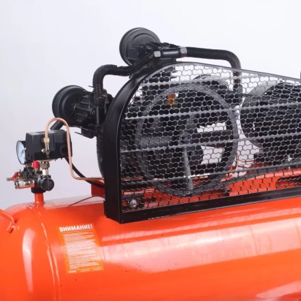 Компрессор масляный поршневой ременной PATRIOT PTR100/670 купить в Ноябрьске