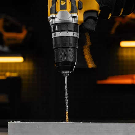 Сверло спиральное по металлу Denzel  4,5 х 126 мм, Р6М5, Golden Tip, удлиненное, 718252 купить в Ноябрьске