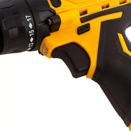 Дрель-шуруповерт аккумуляторная CDL-12CB, Li-Ion, 12 В, 1 акк.// Denzel 26102 купить в Ноябрьске