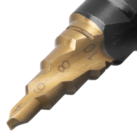 Сверло ступенчатое Denzel 723603 4-6-8-10-12-14-16-18-20 мм, Р6М5, 6-гр. хвостовик купить в Ноябрьске