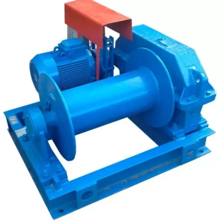 Лебедка тяговая ТЭЛ-1 г/п 1000 кг Н-50 м (без каната) 11416 купить в Ноябрьске