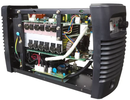 Инвертор ЗУБР сварочный, электр. 1,6-3,2 мм, А20-140, 1*220В ЗАС-140 купить в Ноябрьске