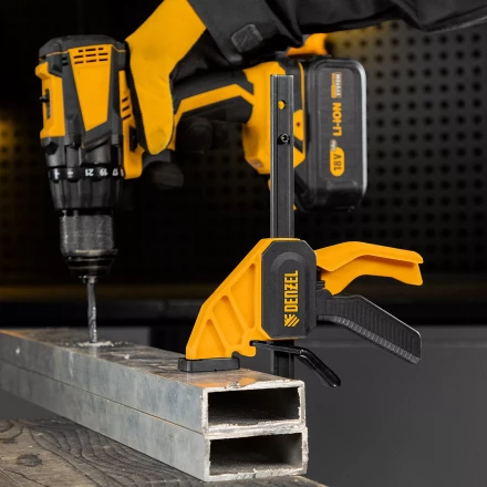 Струбцина F-образная Denzel, быстрозажимная, 150 х 55 мм, усиленный нейлоновый корпус, 20501 купить в Ноябрьске