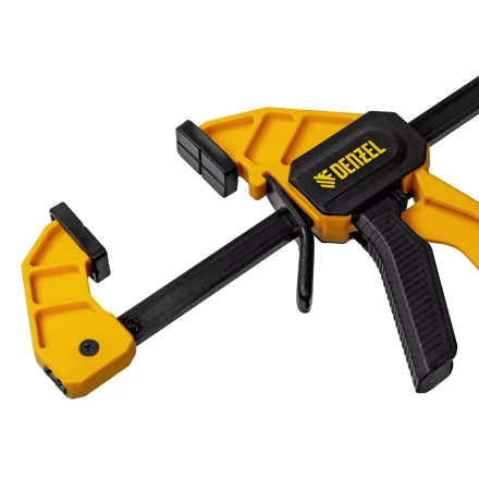 Струбцина F-образная Denzel, быстрозажимная, 300 х 55 мм, усиленный нейлоновый корпус 20502 купить в Ноябрьске