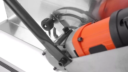 Электрический резчик MESSER BL600 с бесщеточным двигателем (с направляющей шиной) купить в Ноябрьске