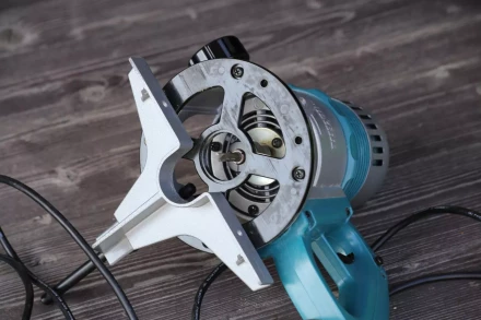 Фрезер Makita 3601B купить в Ноябрьске