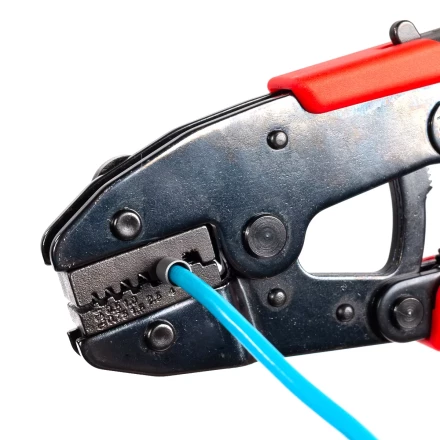 Пресс-клещи КВТ СТВ+9 с 9 матрицами МПК для опрессовки разъемов, втулочных, изолированных и неизолированных наконечников (набор) (89183) купить в Ноябрьске