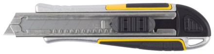 Нож STAYER &quot;PROFI&quot; обрезиненная рукоятка Super Grip,метал. корпус,автостоп,допфиксатор,кассета на 6 лезвий,18мм 9146 купить в Ноябрьске