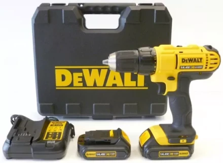 Аккумуляторная дрель DeWalt DCD 734 C2 в кейсе купить в Ноябрьске