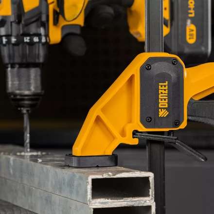 Струбцина F-образная Denzel 20507, быстрозажимная, 450 х 80 мм, усиленный нейлоновый корпус купить в Ноябрьске