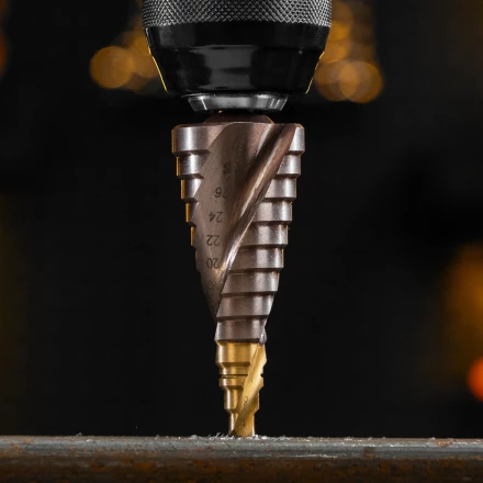 Сверло ступенчатое Denzel 723614, 6-8-10-12-14-16-18-20-22-24-26-28-30мм, Р6М5К5, 6-гр. хвостовик купить в Ноябрьске