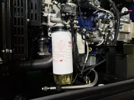 Дизельный генератор Vektor AD-120Y-T400 в шумозащитном кожухе купить в Ноябрьске