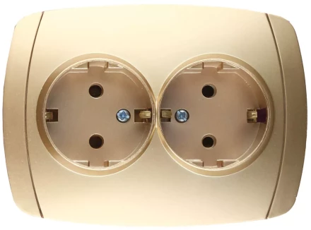 Розетка СВЕТОЗАР &quot;АКЦЕНТ&quot; двойная в сборе, с заземлением, цвет золотой металлик, 16А/~250В SV-54207-GM купить в Ноябрьске