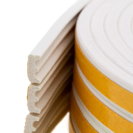 Уплотнитель резиновый, 12 м, профиль &quot;E&quot;, белый Сибртех 88911 купить в Ноябрьске