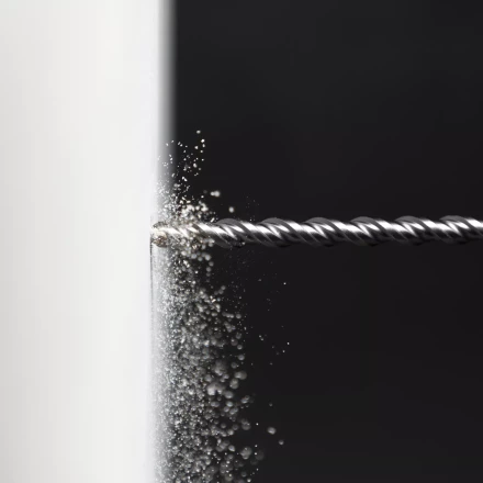 Бур по бетону Denzel, 12 x 600 мм, двойная спираль, три пылеотводящие кромки, 705028 купить в Ноябрьске