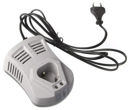 Зарядное устройство ЗУБР 12V 2A V000-006-063 купить в Ноябрьске