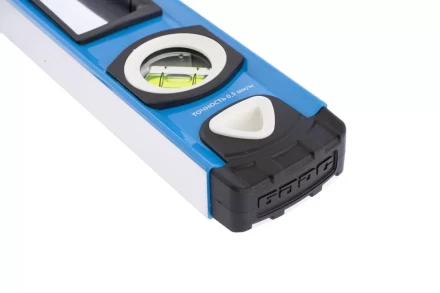 Уровень алюминиевый двуручный 800 мм профиль 1.6 мм фрезерованный ударопрочные заглушки 3 глазка БАРС 34352 купить в Ноябрьске