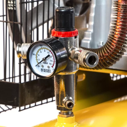 Компрессор воздушный, ременный привод BCI4000-T/200, 4.0 кВт, 200 литров, 690 л/мин Denzel 58124 купить в Ноябрьске