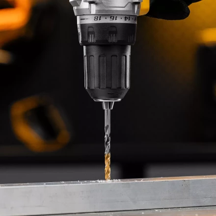 Сверло спиральное по металлу Denzel 5 x 86мм, Р6М5, Golden Tip, многогранная заточка, 718276 купить в Ноябрьске