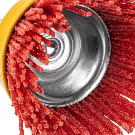 Щетка для дрели Denzel, 65 мм, Чашка, со шпилькой, нейлоновая щетина, 74435 купить в Ноябрьске