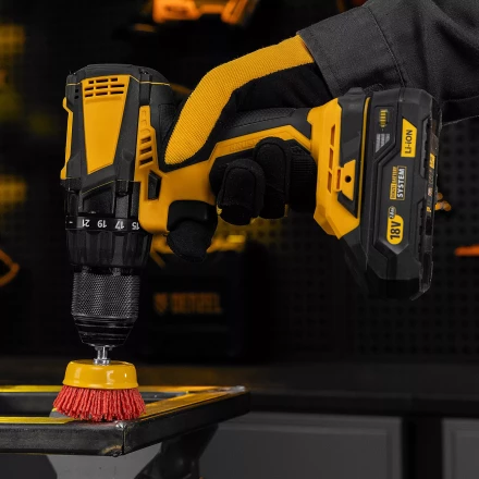 Щетка для дрели Denzel, 65 мм, Чашка, со шпилькой, нейлоновая щетина, 74435 купить в Ноябрьске