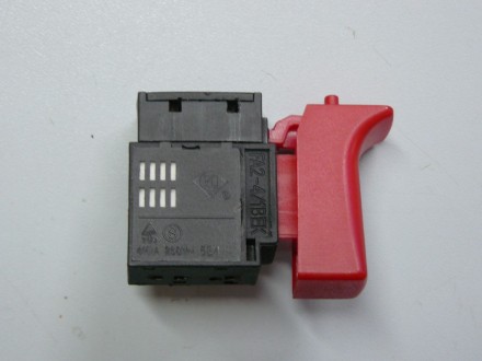 Выключатель FA2-4/1 BEK 4(4)A 250V~ 5E4 V000-000-677 купить в Ноябрьске