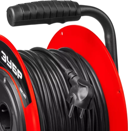 Удлинитель на катушке &quot;ПВС 307&quot;, 30 м, 2500 Вт, 4 гнезда, ПВС 3х0,75 кв мм, ЗУБР 55083-30 купить в Ноябрьске