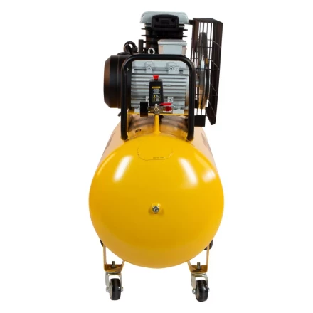 Компрессор воздушный BCI3000-T/200, ременный привод , 3.0 кВт, 200 литров, 530 л/мин Denzel 58119 купить в Ноябрьске