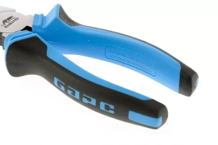 Плоскогубцы комбинированные 160 мм хром-ванадий двухкомпонентные рукоятки БАРС 16996 купить в Ноябрьске